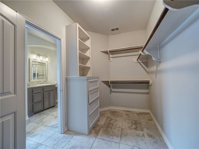 15109 Dasmarinas Dr, Corpus Christi, TX 78418