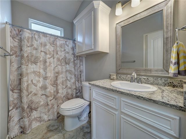 15109 Dasmarinas Dr, Corpus Christi, TX 78418