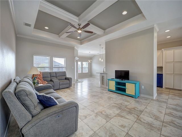 15109 Dasmarinas Dr, Corpus Christi, TX 78418