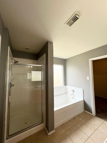 15623 Red Pine Ridge Way, Houston, TX 77049