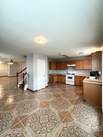 15623 Red Pine Ridge Way, Houston, TX 77049