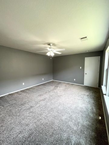 15623 Red Pine Ridge Way, Houston, TX 77049