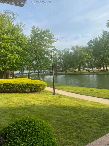 230 Main Sail Court 32, Detroit, MI 48207