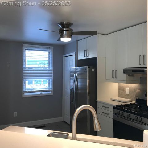 230 Main Sail Court 32, Detroit, MI 48207