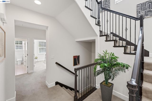 4915 Shelton St, Dublin, CA 94568