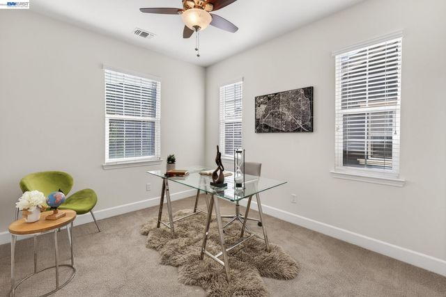 4915 Shelton St, Dublin, CA 94568