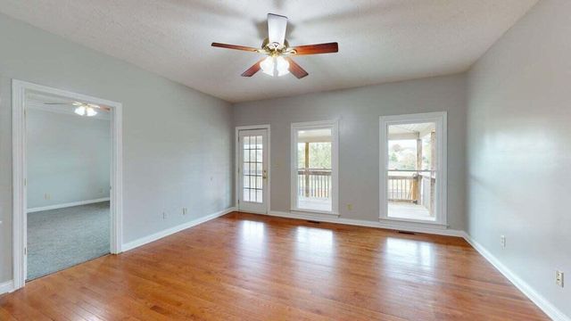 297 Lucille Drive, Lexington, KY 40511