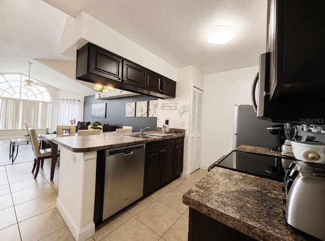 2747 N POINCIANA BOULEVARD 10, Kissimmee, FL 34746
