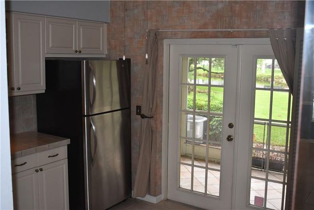 7890 Dixie Beach Circle, Tamarac, FL 33321