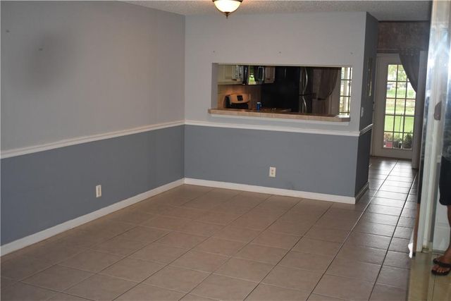 7890 Dixie Beach Circle, Tamarac, FL 33321