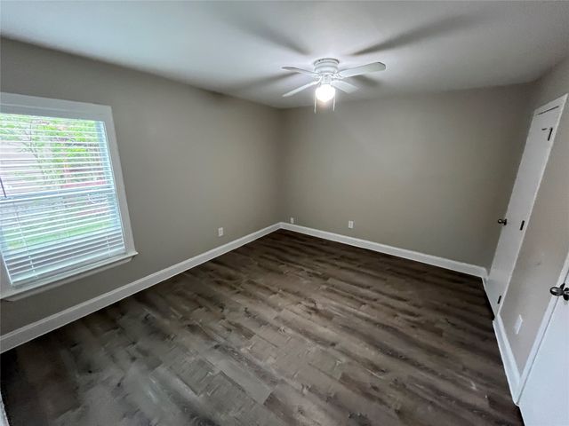 860 Mimosa Drive, Garland, TX 75040