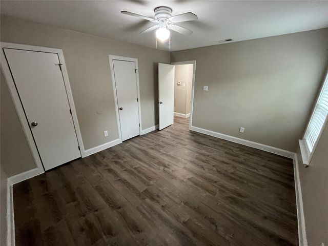 860 Mimosa Drive, Garland, TX 75040