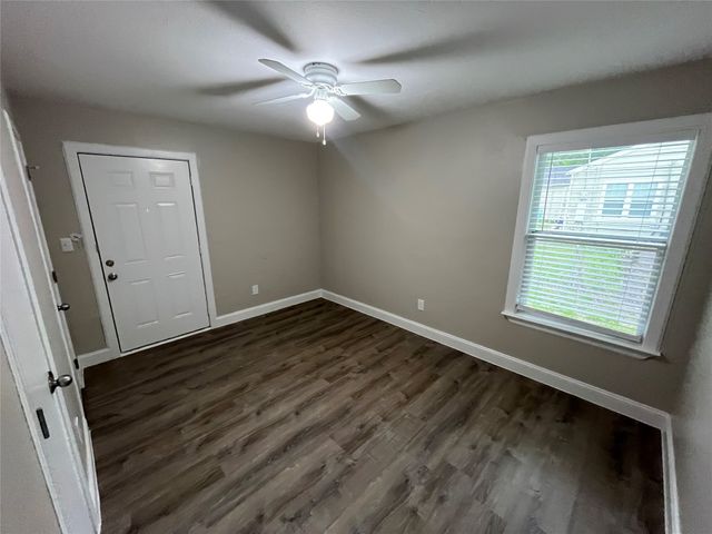 860 Mimosa Drive, Garland, TX 75040