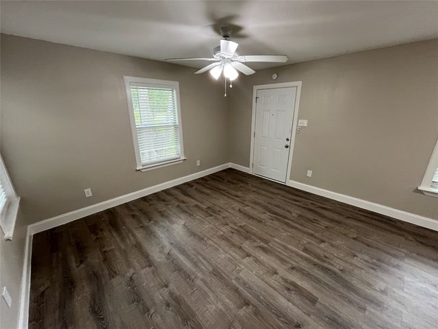 860 Mimosa Drive, Garland, TX 75040