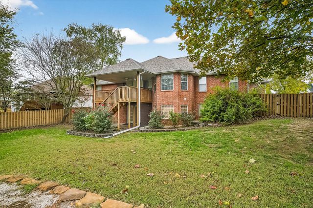 904 E Elizabeth Street, Republic, MO 65738