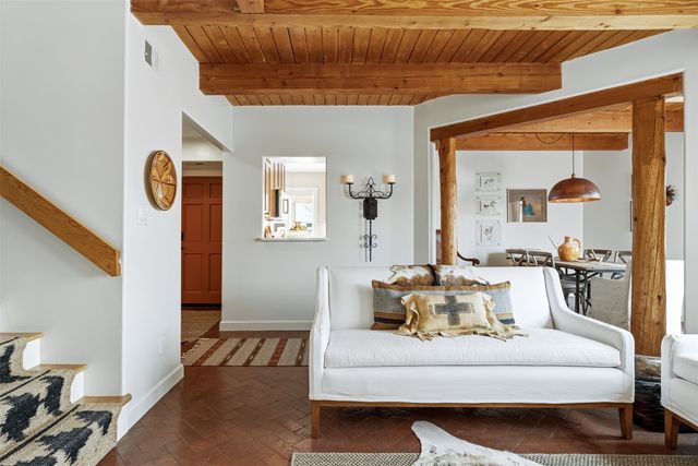 501 Rio Grande A7, Santa Fe, NM 87501