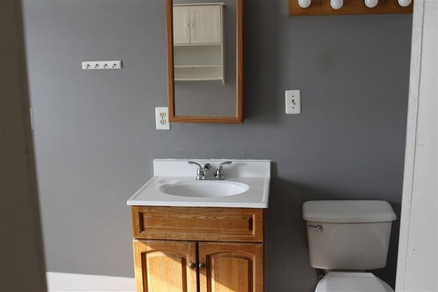 248 Main Street, Claremont, NH 03743