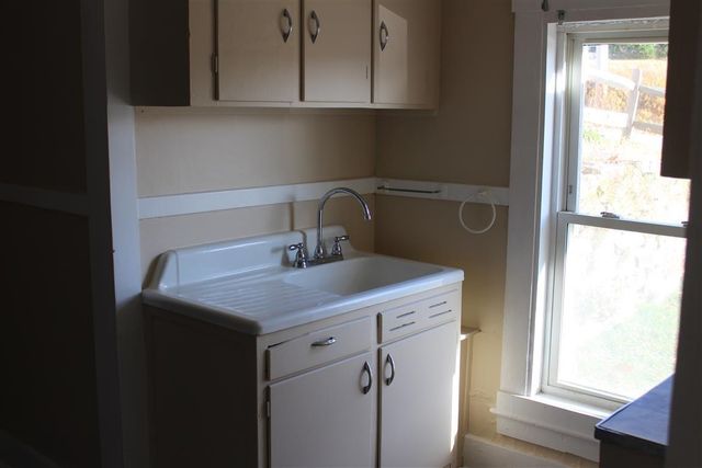 248 Main Street, Claremont, NH 03743