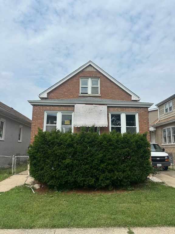 2840 N 74th Court, Elmwood Park, IL 60707