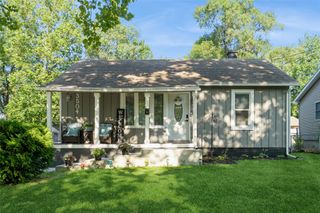 3504 56th Street, Des Moines, IA 50310
