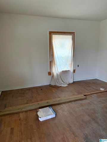 712 W 12TH STREET, Anniston, AL 36201