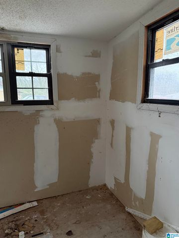 712 W 12TH STREET, Anniston, AL 36201