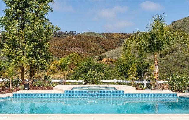 44240 La Cruz, Temecula, CA 92590