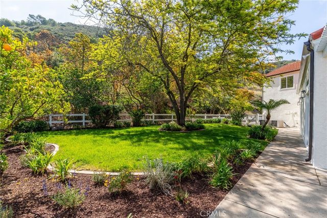 44240 La Cruz, Temecula, CA 92590