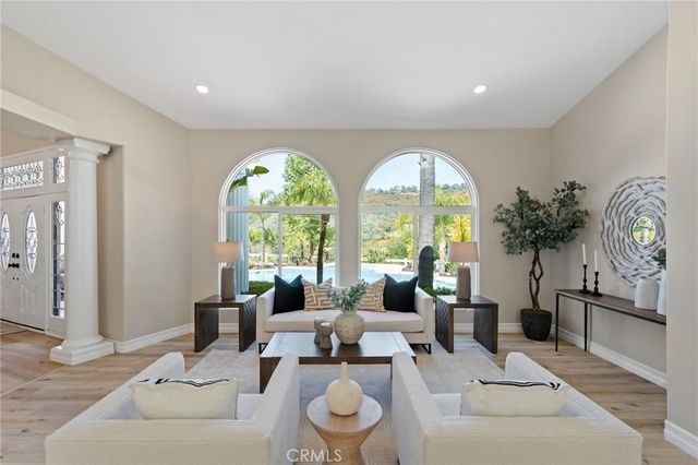 44240 La Cruz, Temecula, CA 92590