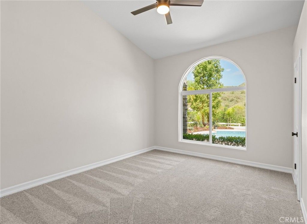 Image 37 of property listing at 44240 La Cruz, Temecula, CA 92590