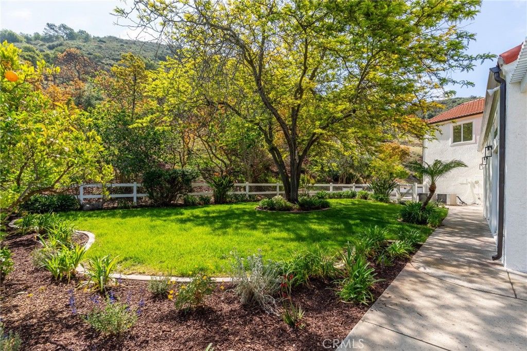 Image 54 of property listing at 44240 La Cruz, Temecula, CA 92590