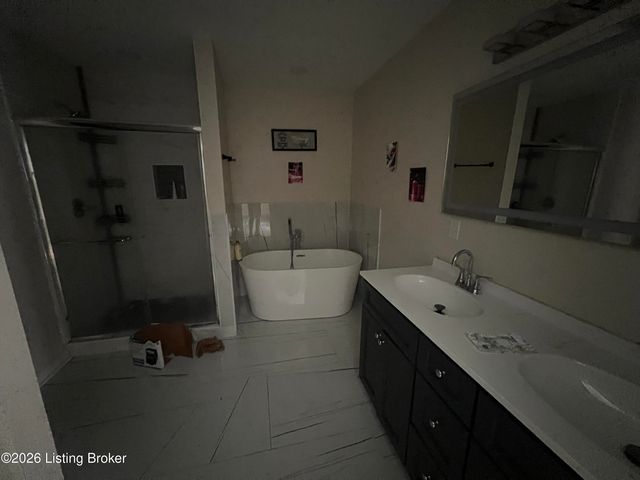 802 W Ashland Ave, Louisville, KY 40215
