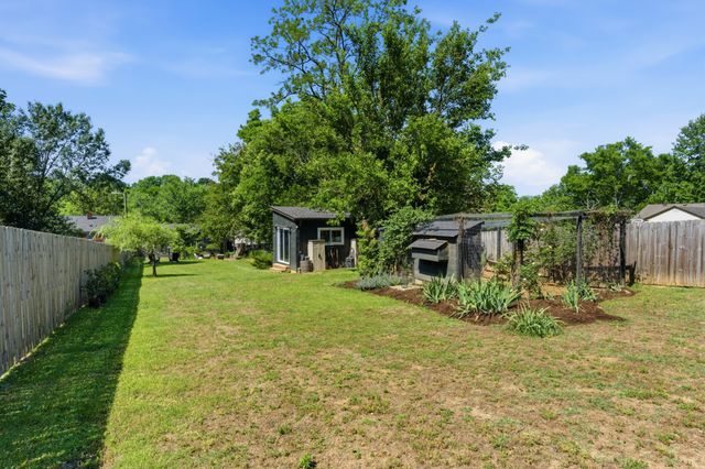 1311 Ardee Ave, Nashville, TN 37216