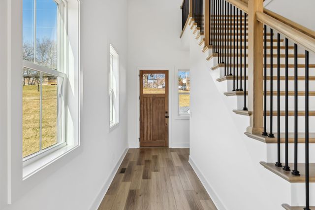 2426 Brittany Dr, Nashville, TN 37206