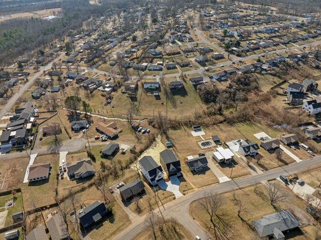 2426 Brittany Dr, Nashville, TN 37206