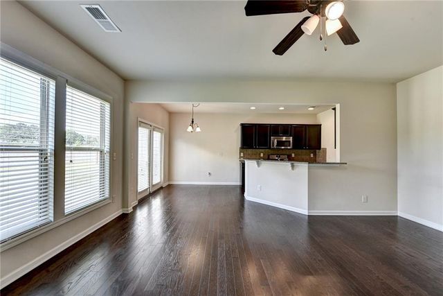 5160 BREEZEWOOD Circle, Alpharetta, GA 30004
