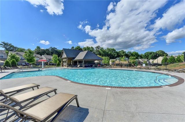 5160 BREEZEWOOD Circle, Alpharetta, GA 30004