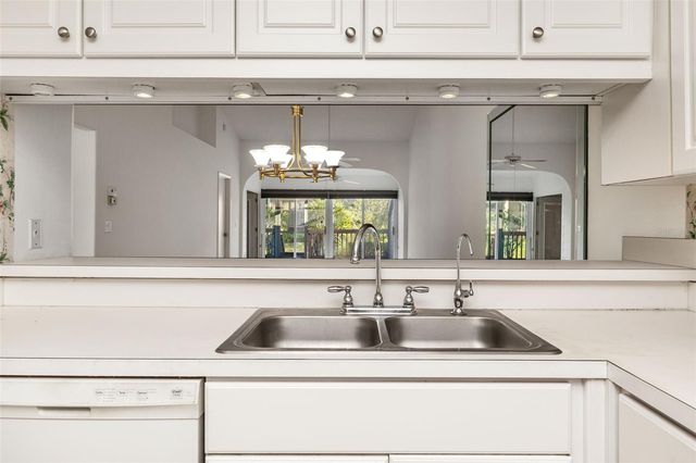 4460 WINSTON LANE N 3, Sarasota, FL 34235