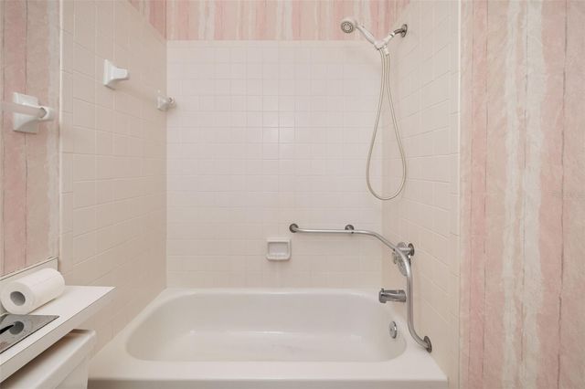 4460 WINSTON LANE N 3, Sarasota, FL 34235