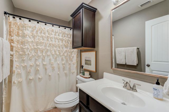 5737 110th Street, Lubbock, TX 79424