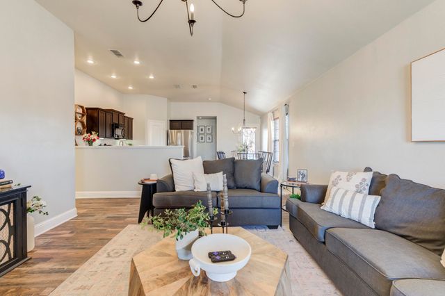 5737 110th Street, Lubbock, TX 79424