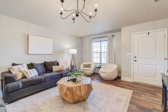 5737 110th Street, Lubbock, TX 79424