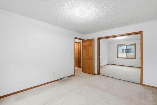 9974 Hemlock Way, Maple Grove, MN 55369