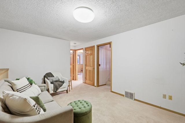 9974 Hemlock Way, Maple Grove, MN 55369