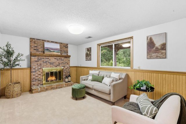 9974 Hemlock Way, Maple Grove, MN 55369