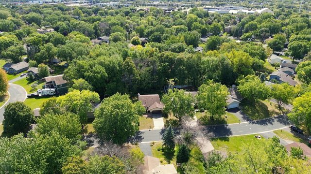 9974 Hemlock Way, Maple Grove, MN 55369