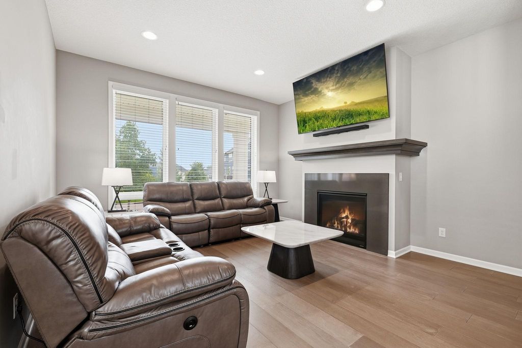 16229 Duskwood Trail, Lakeville, MN 55044 — photo 2