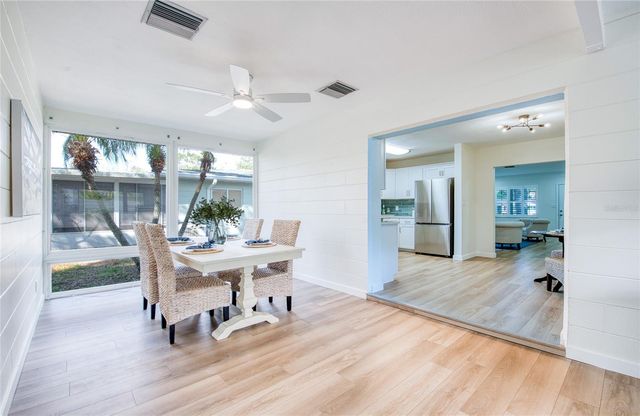 662 VILLAGRANDE AVENUE S, St Petersburg, FL 33707