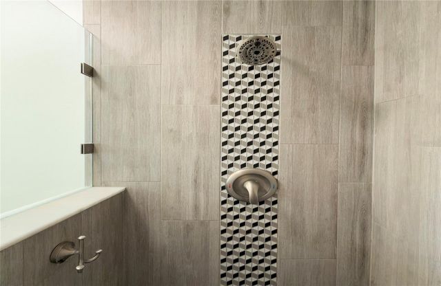 662 VILLAGRANDE AVENUE S, St Petersburg, FL 33707