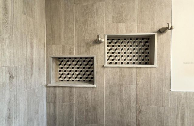 662 VILLAGRANDE AVENUE S, St Petersburg, FL 33707